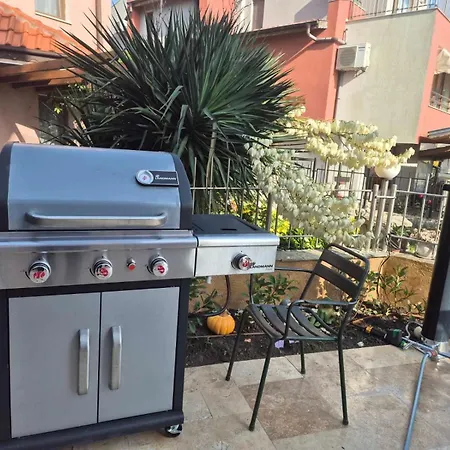 Apartment Ivon Sozopol